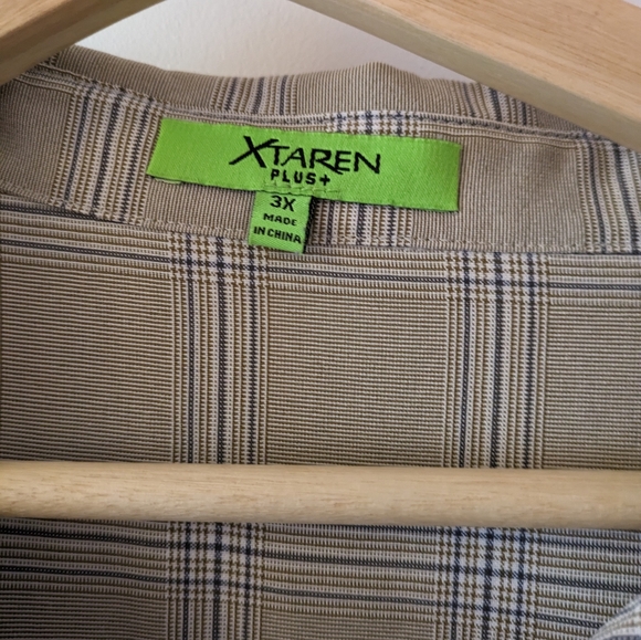 Plus-Size Dress Taupe Colour Sleeveless Button-Up Collar Checkered/Plaid Pattern - Picture 2 of 12